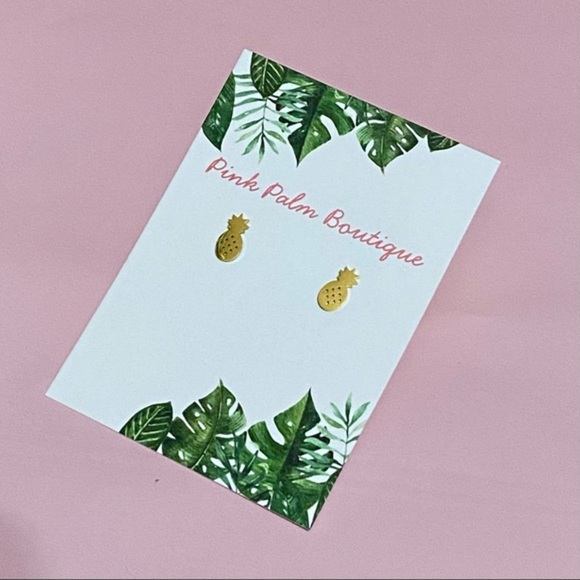 NWT Gold Stainless Steel Pineapple Earrings - Picture 2 of 3